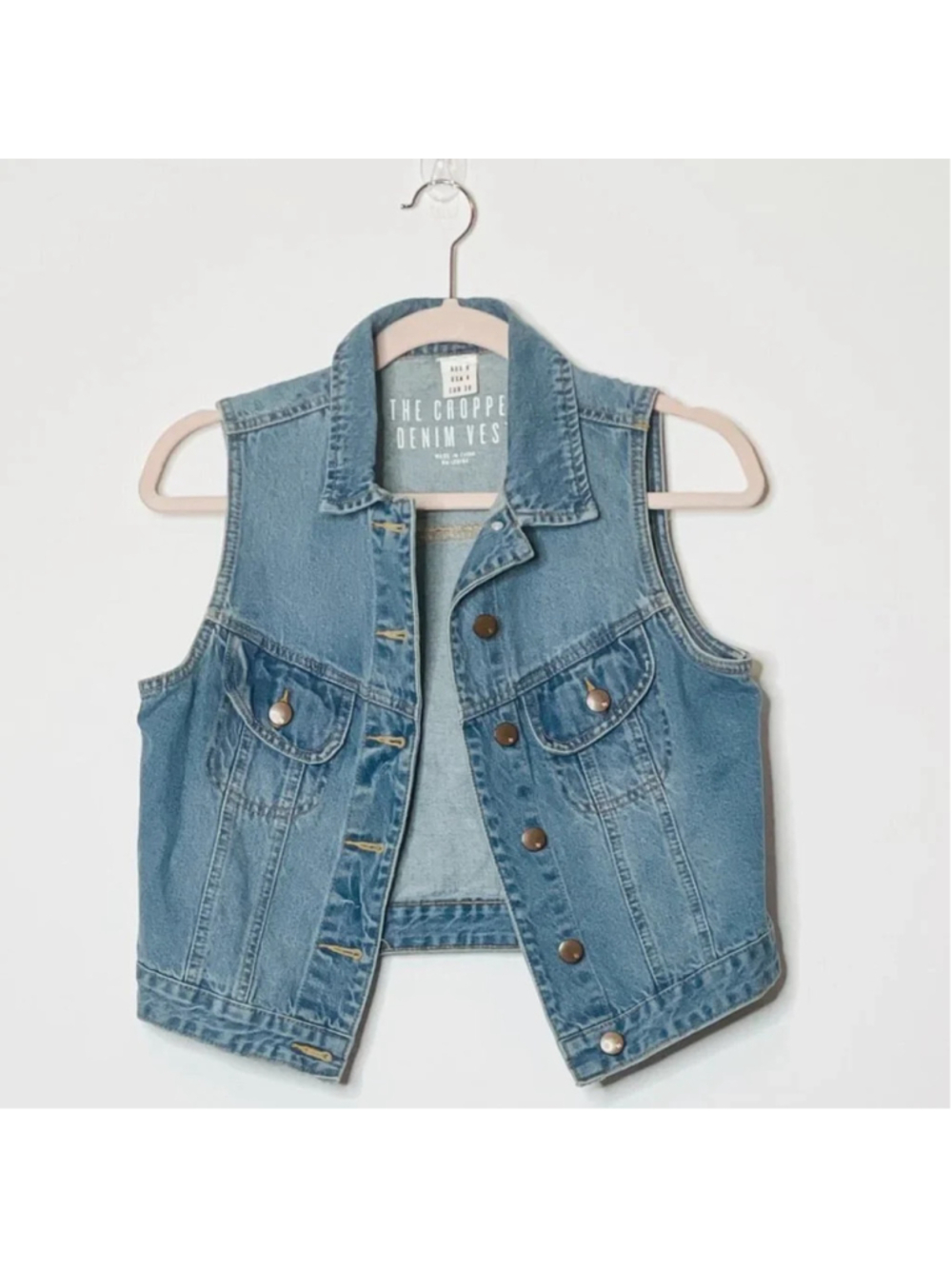 Cotton On The Cropped Denim Vest Size 4 Blue Chest Pockets, Button Down Closure